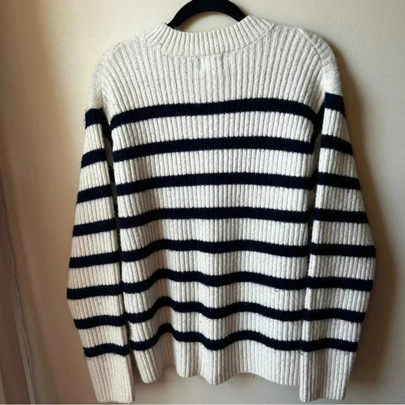 H&M Women’s Striped Cable Knit Sweater - Picture 2 of 8